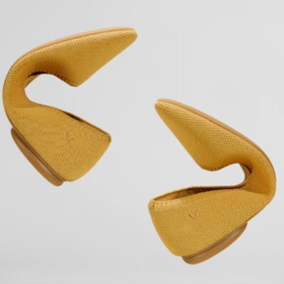 VIVAIA Ginger Yellow Almond-Toe Flats (Tamia 2.0) 9.5 - Picture 6 of 6